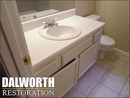 Call Dalworth Restoration For Any Toilet Overflow Damage in Dallas-Fort Worth Area